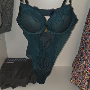 Elegant Lace Bodysuit in Teal